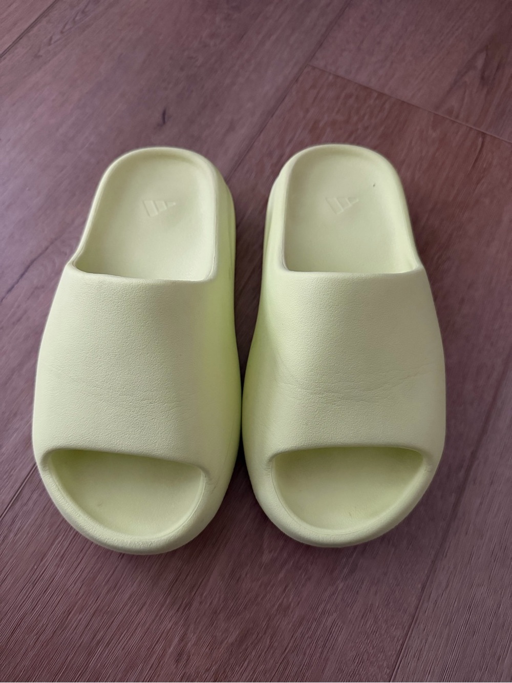 Yeezy Kids Foam Slide Sandals in Glow